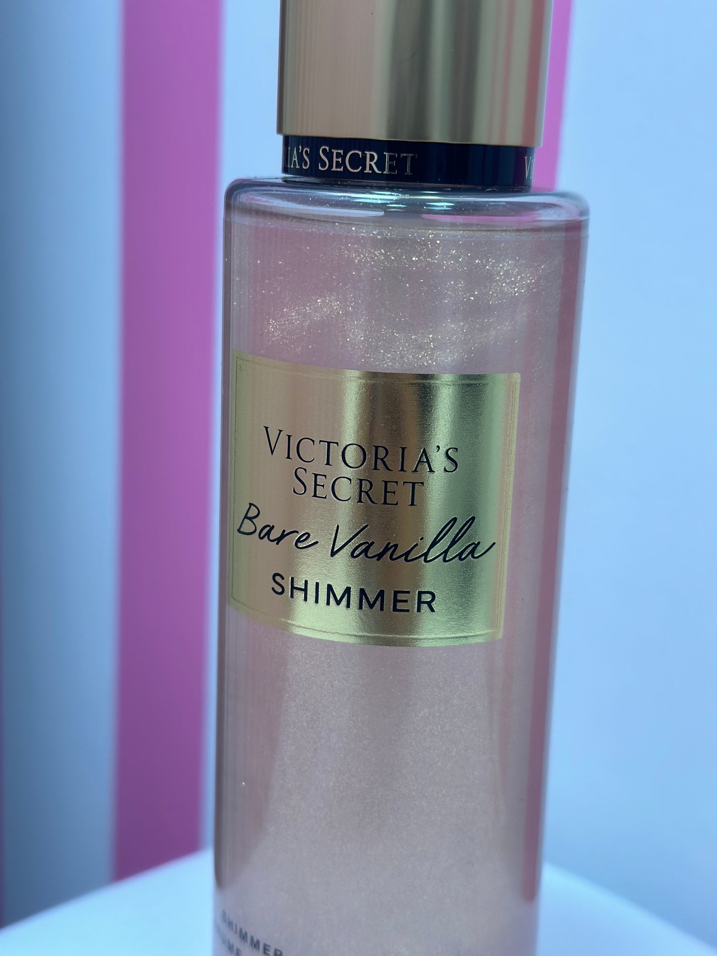 Victoria’s Secret ,,Bare Vanilla Shimmer” Body Mist