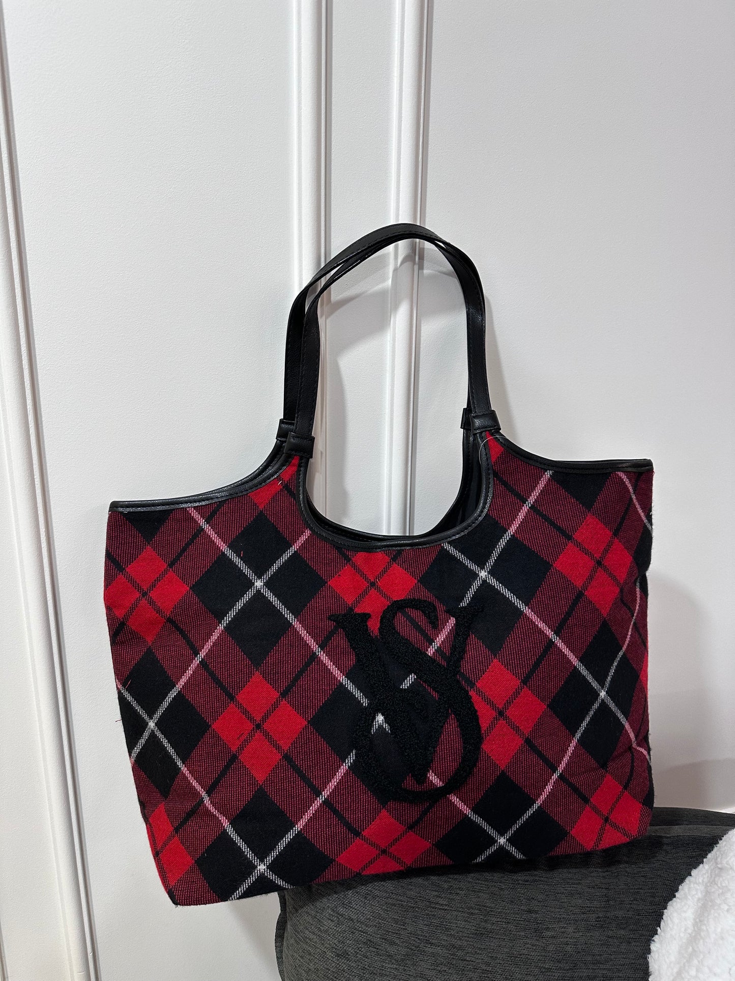 ,,Victoria’s Secret” Tote Bag