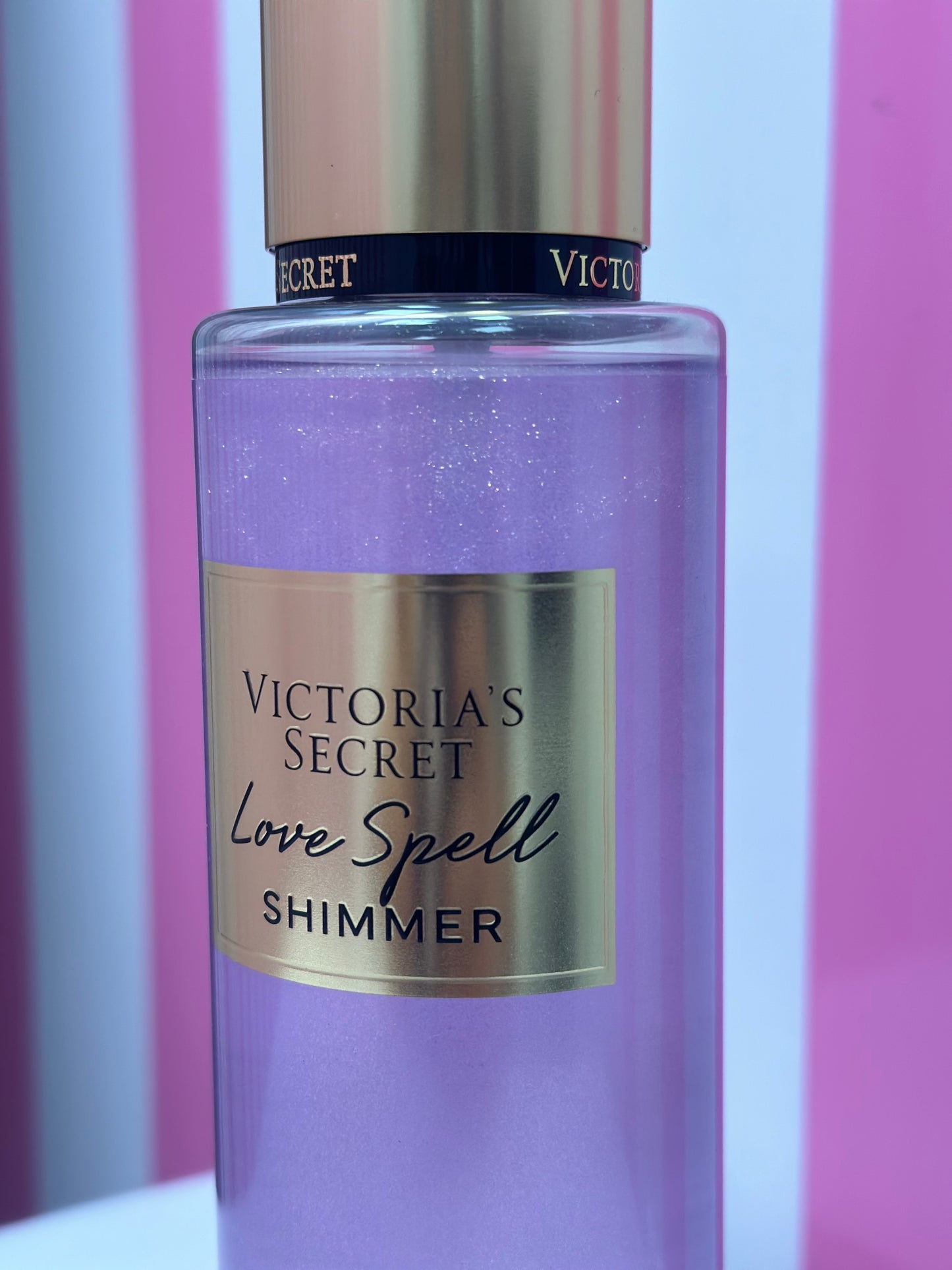 Victoria’s Secret ,,Love Spell Shimmer” Body Mist